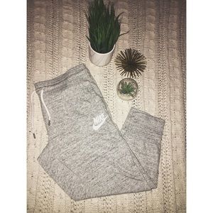 Nike Capri Sweat-pant Joggers